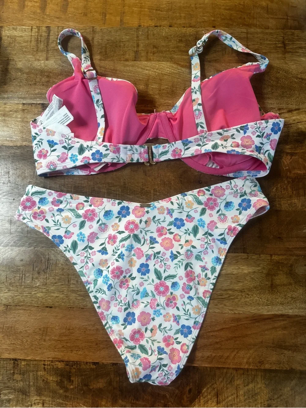 Hollister Floral Underwire Bikini Set in Pink and White